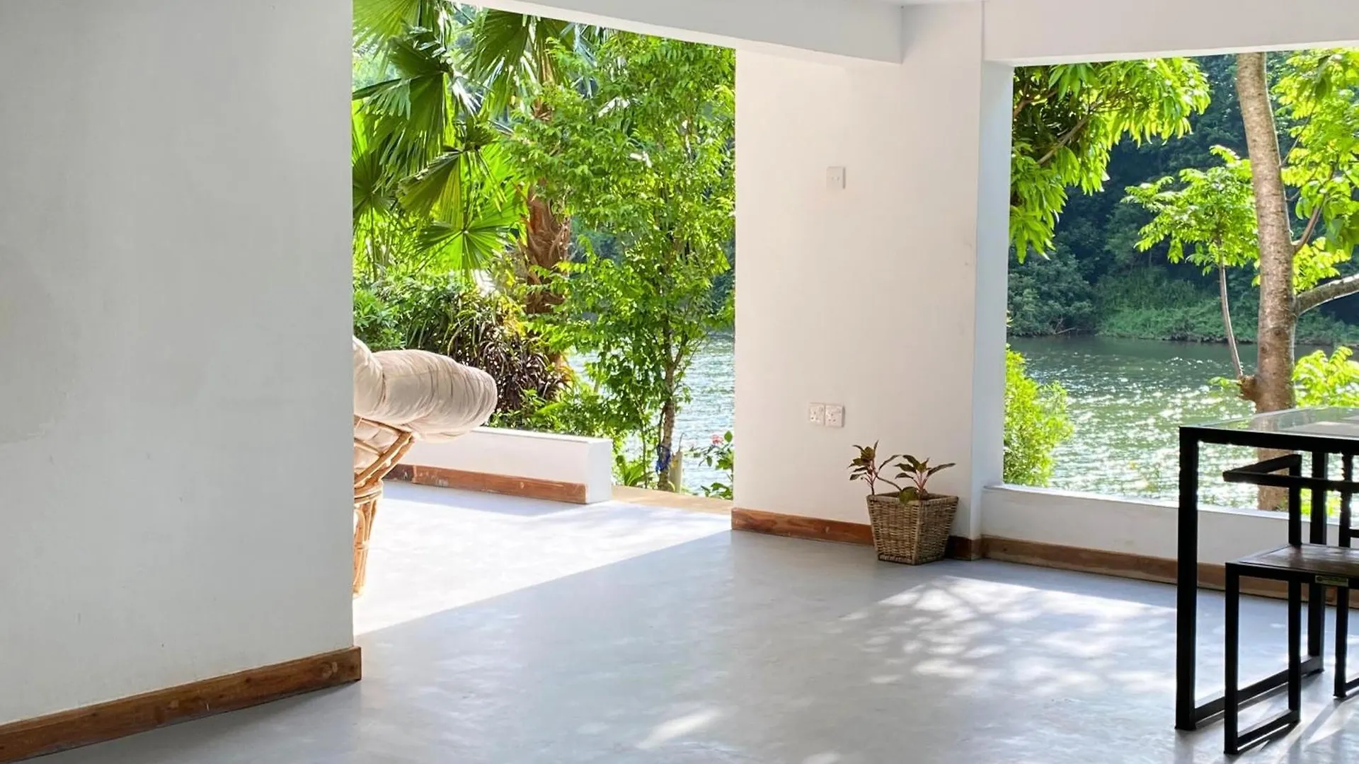 Panta-Rhei Suite Two Kandy Bed & Breakfast