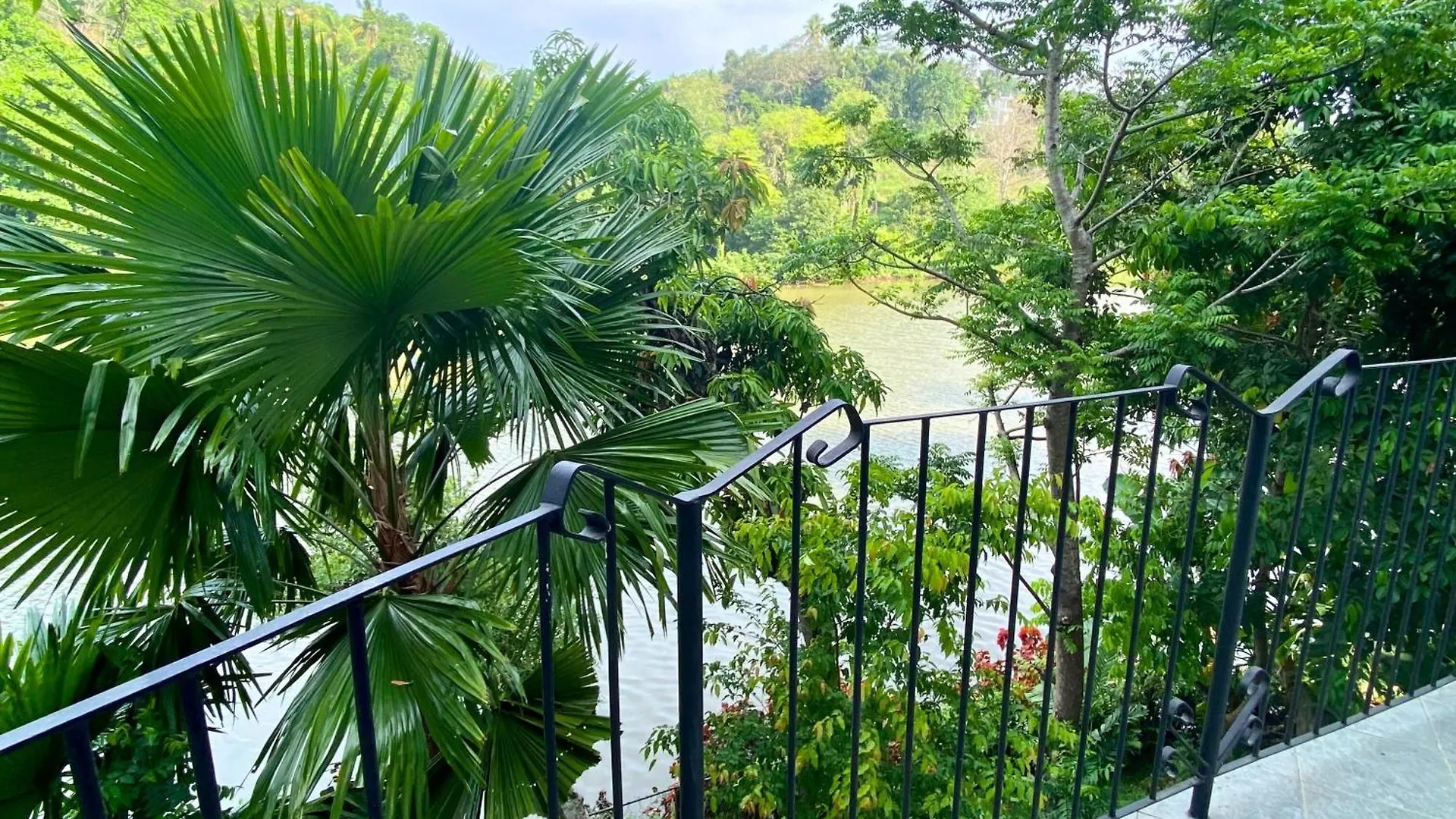 Bed & Breakfast Panta-Rhei Suite Two Kandy
